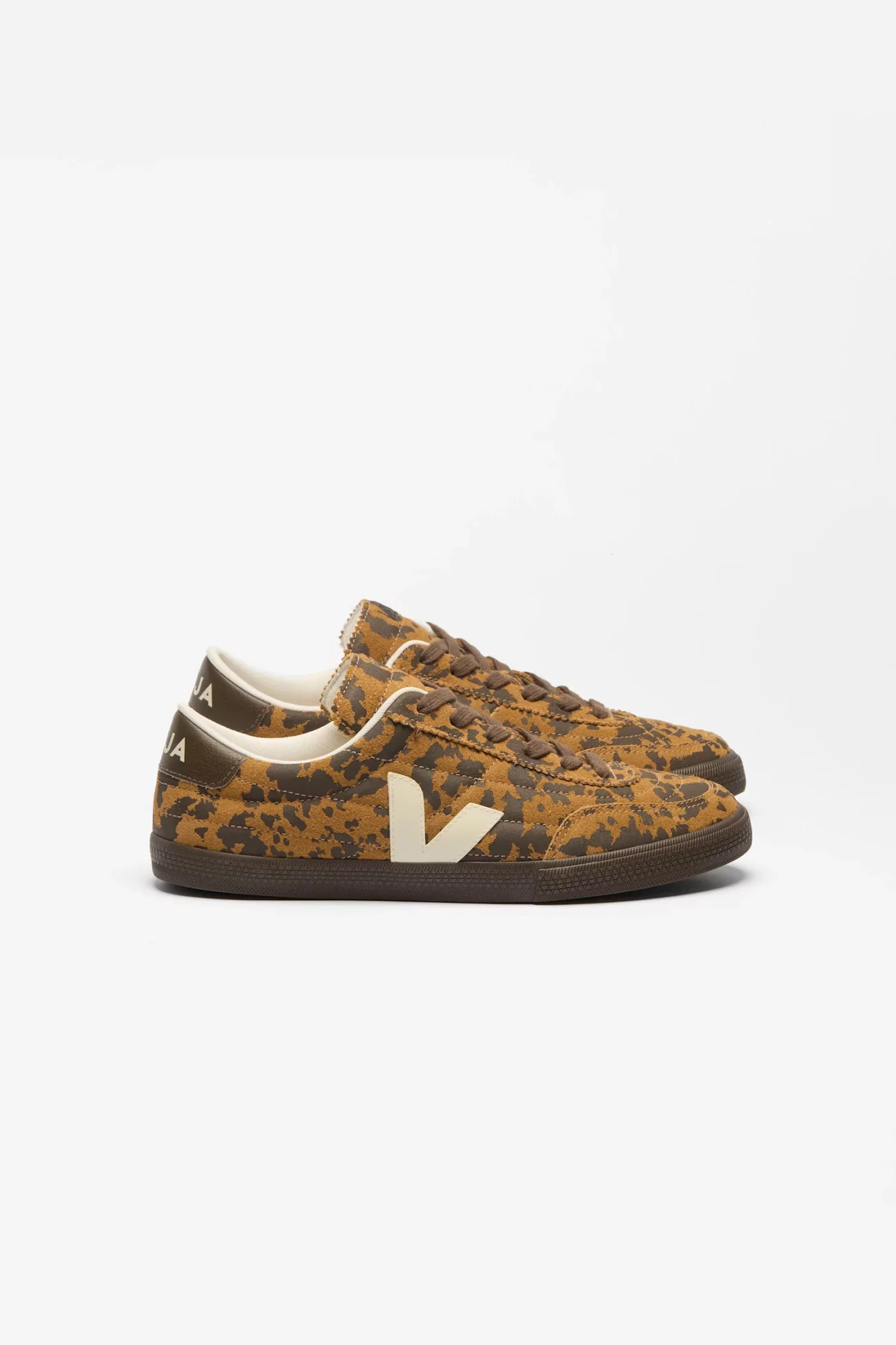 VEJA Panenka Suede – Camel Wild Country | Centre Commercial